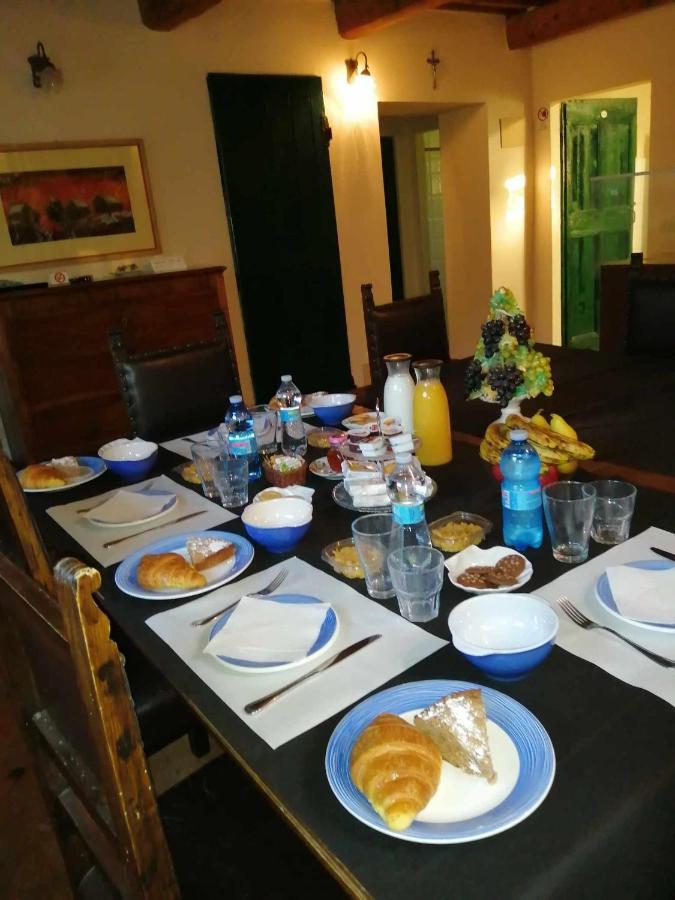 Beb Le Case Rosse Bed and Breakfast Verucchio Εξωτερικό φωτογραφία